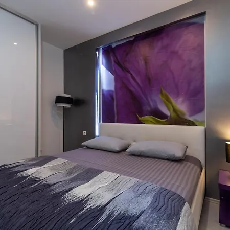 Apartament Pupa *
