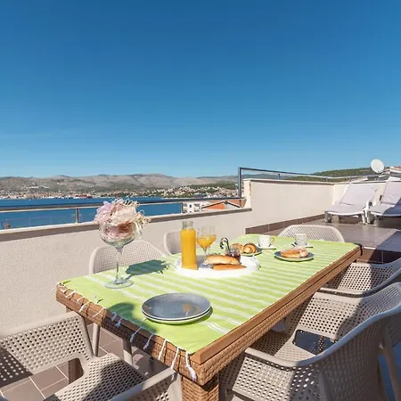 Pupa Apartament