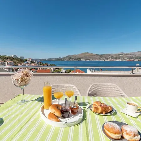 Pupa Apartament