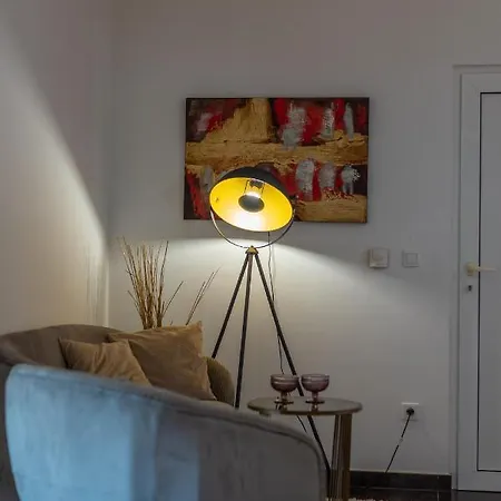 Apartment Pupa