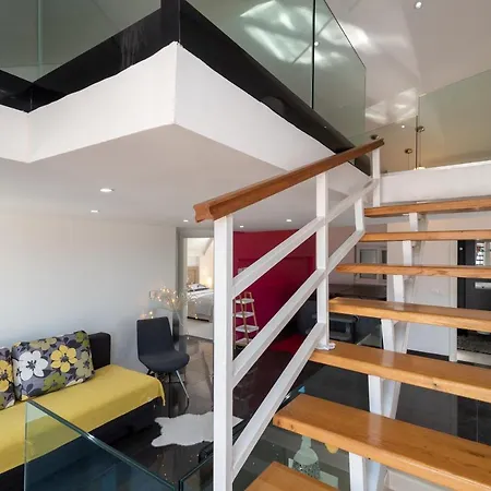 Pupa Apartment *